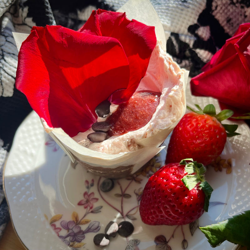 Chocolate Strawberry Rose Cupcakes